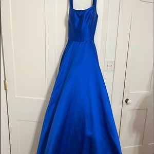Size 4 Sherri Hill ball gown